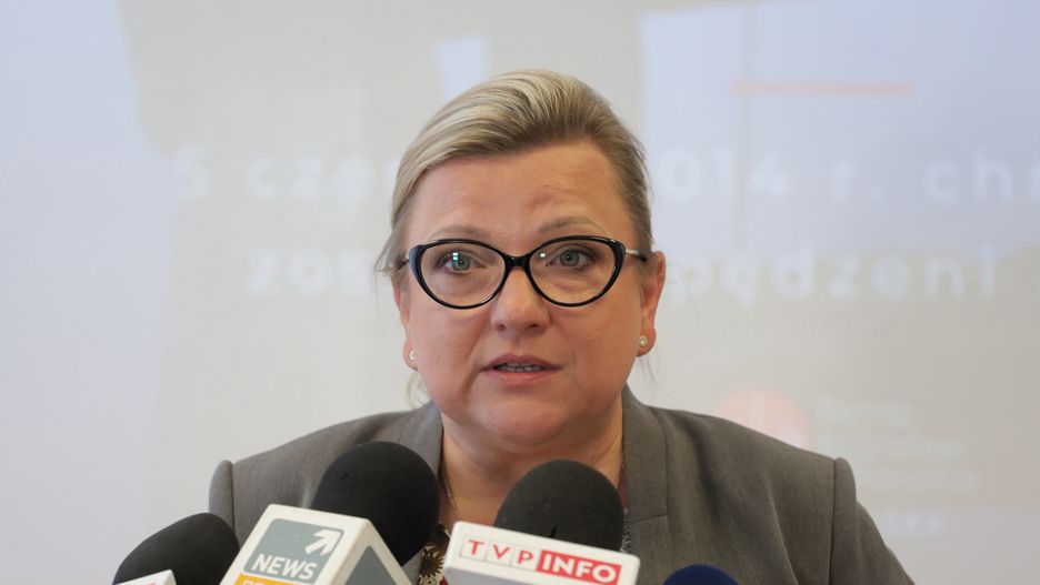 Opole. Bartosz Piekarski zdjął blokadę straży miejskiej ze swojego auta. Reakcja Beaty Kempy