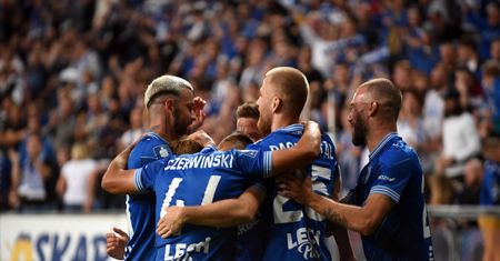 Lech Poznań świętuje zwycięstwo nad Zagłębiem Lubin