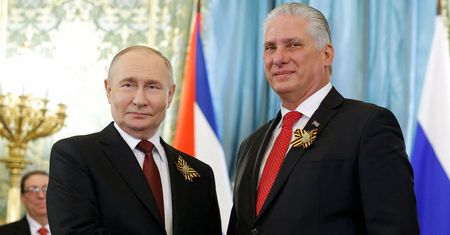 Nienawidzą Amerykanów. Putin odkurzył stary sojusz i wysłał okręty