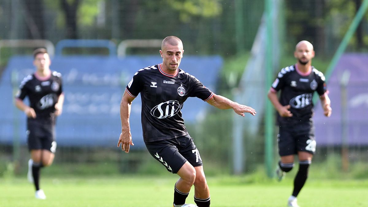 WP SportoweFakty / Krzysztof Porębski / Na zdjęciu: piłkarze Polonii Warszawa