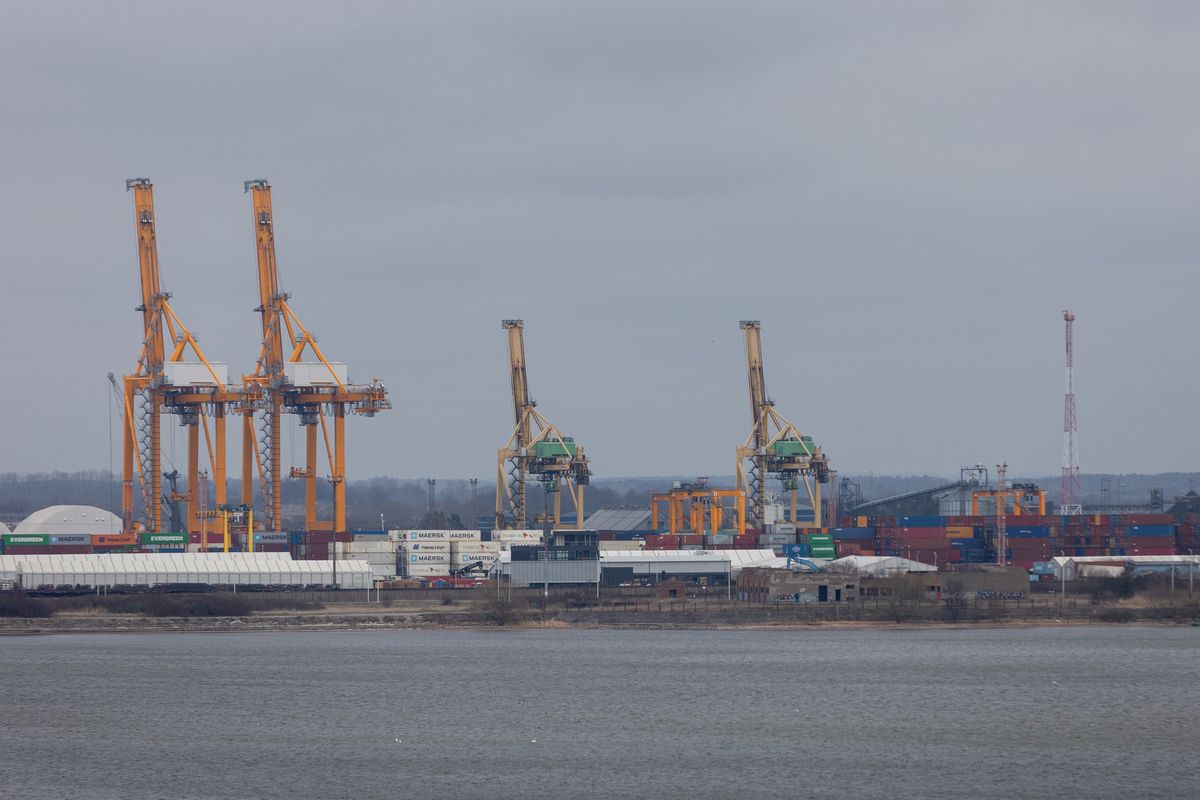 Port w Kłajpedzie na granicy Rosji i Litwy, w kaliningradzkiej eksklawie na Morzu Bałtyckim