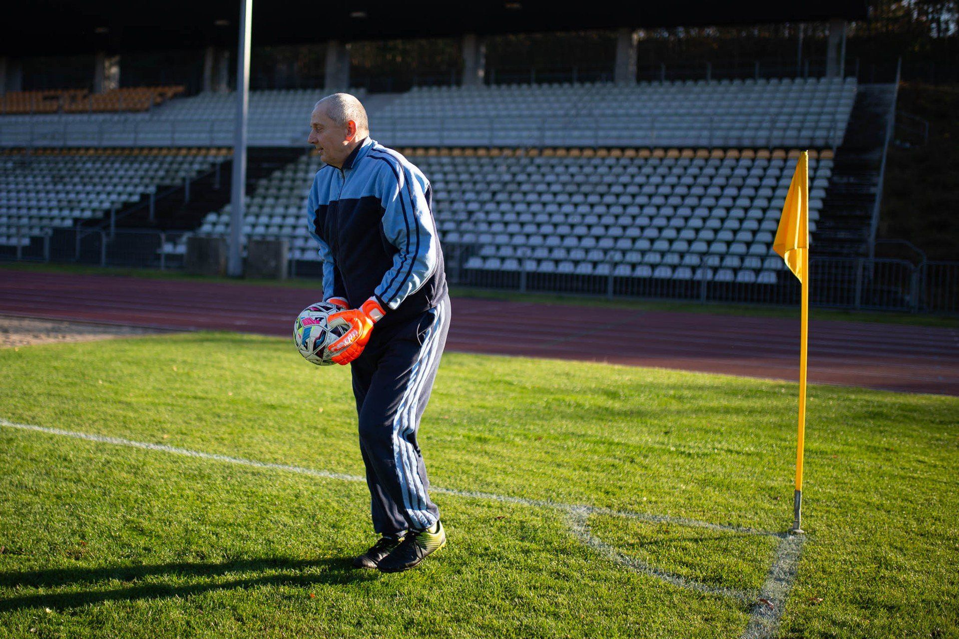 Mecz zakończył się wynikiem 9:2 dla Oldbojów ze Szczecina.