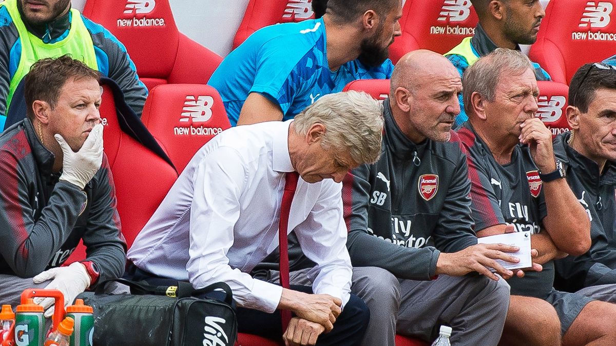 PAP / Peter Powell / Arsene Wenger w trakcie meczu z Liverpoolem (0:4)