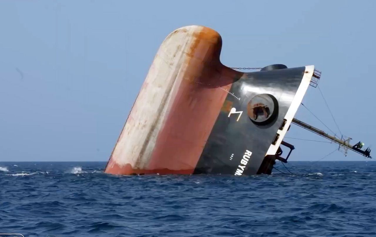 The final moments of the ship Rubymar (Photo by Al-Joumhouriah channel via Getty Images)