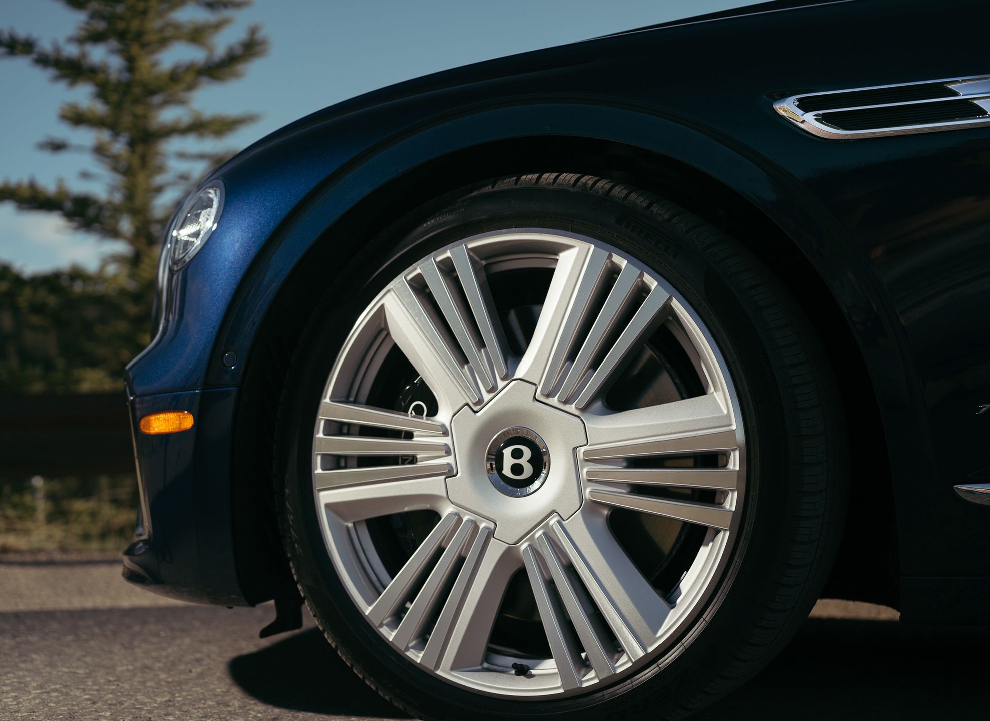 Bentley Flying Spur Azure