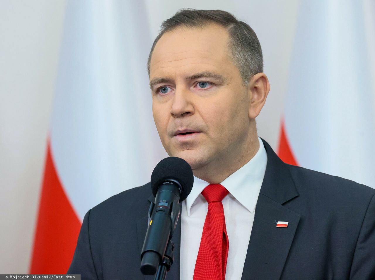 Nawrocki nowym liderem zaufania wśród polityków. Potężny spadek Hołowni