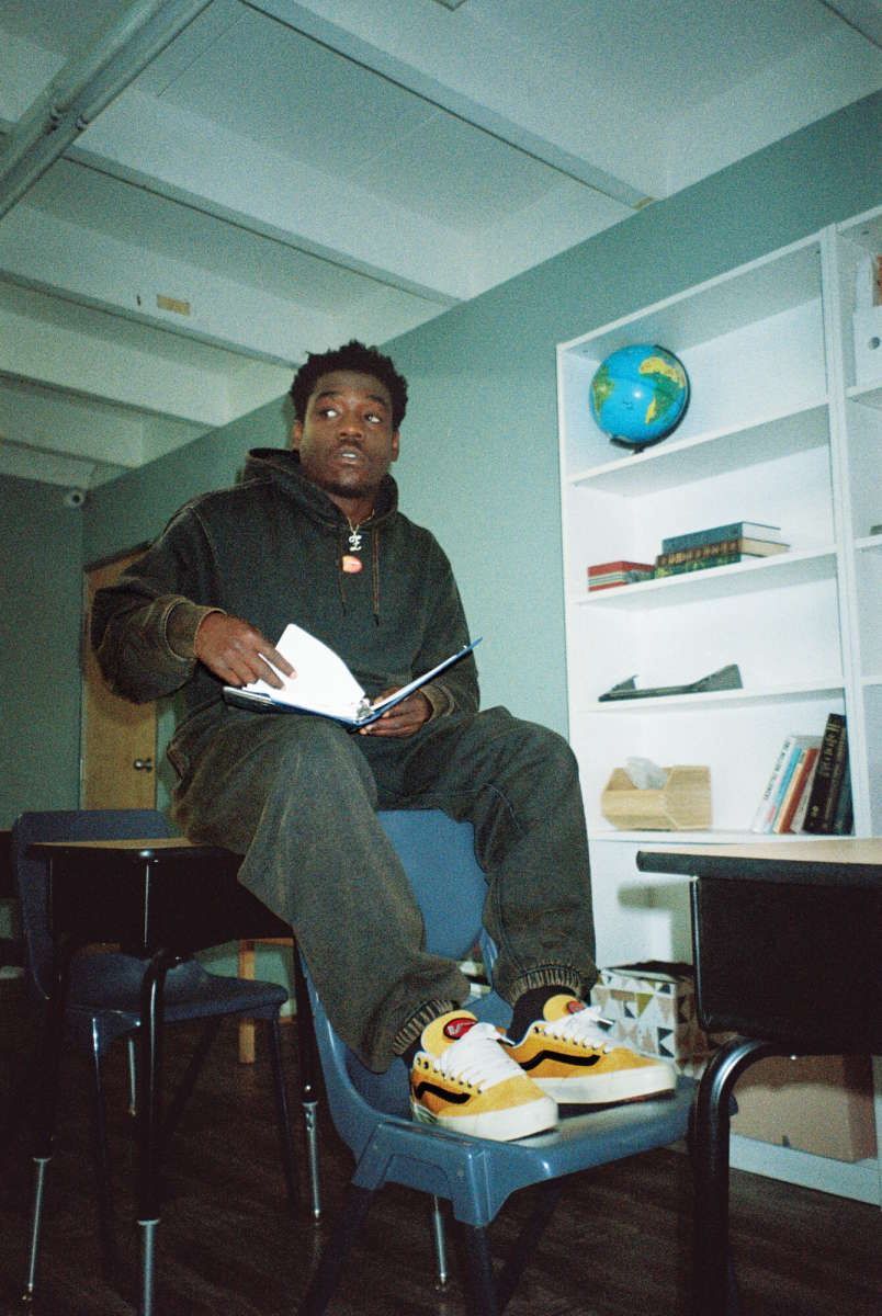 SP25_Skate_OldSkool_Carpet_Lifestyle_008A