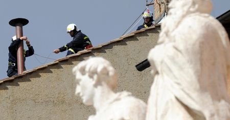 Wybór papieża. Konklawe potrwa do końca tygodnia?