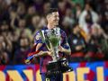 W nocy zamieścił dwa wpisy. "Lewy" jeszcze raz pożegnał się z Barceloną