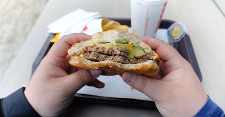Nie widzisz go, ale działa codziennie. Jak ograniczyć stres oksydacyjny?