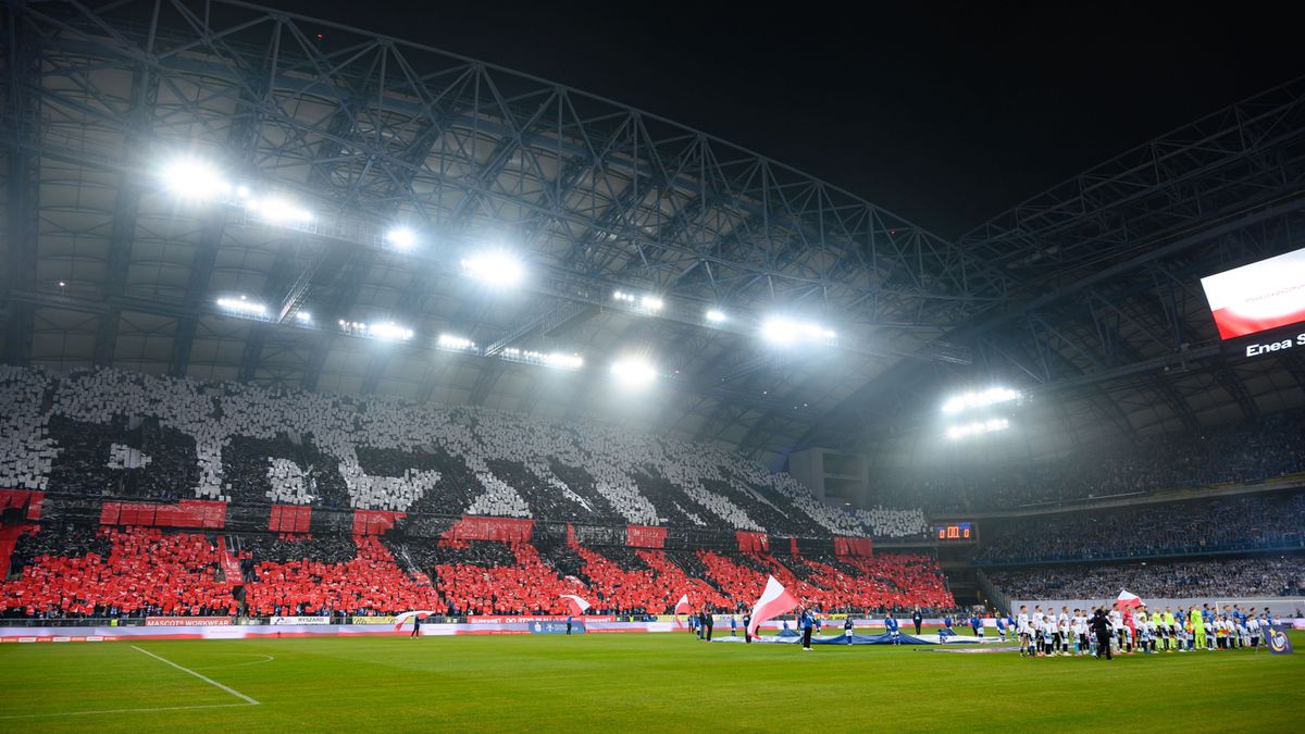 Getty Images / Jakub Kaczmarczyk / Na zdjęciu: oprawa kibiców Lecha Poznań