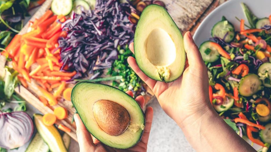 Osoby, które odrzucają kuchnię wegańską argumentują zwykle, że jest ona mniej ciekawa i różnorodna.