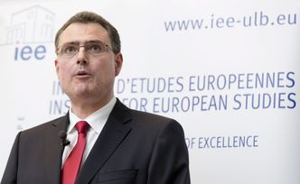 Kurs franka. SNB gotów do interwencji, bo frank jest "przewartościowany"