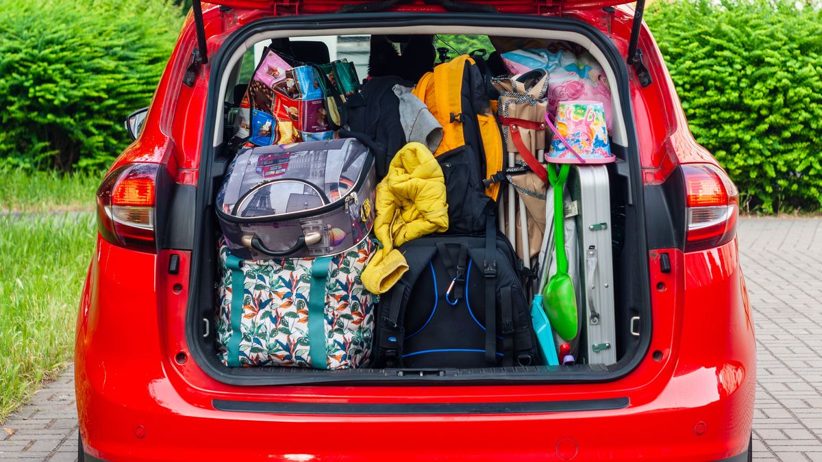 Bagaże turyści chętniej wysyłają kurierem