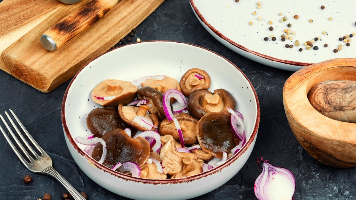 Tak przygotowane grzyby są łagodniejsze w smaku. 