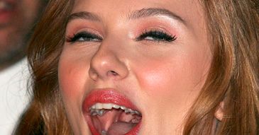 Scarlett sprzedaje swoje gluty!