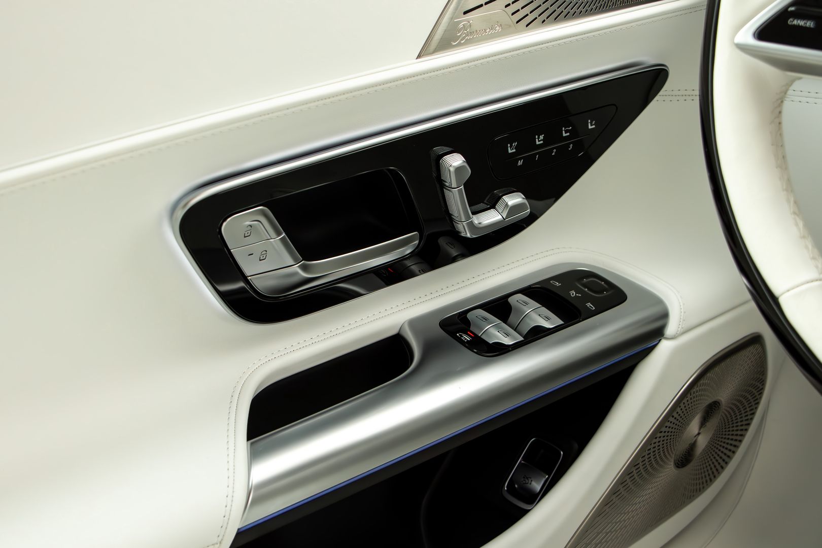 Mercedes-Maybach SL 680