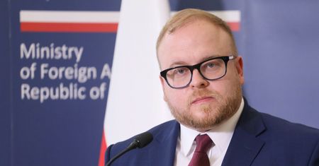 Działania niezgodne z prawem. Rzecznik MSZ o wydaleniu rosyjskich dyplomatów