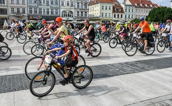 XIII Bydgoskie Święto Cykliczne. Rowerzyści wyruszyli ze Starego Rynku do Ostromecka