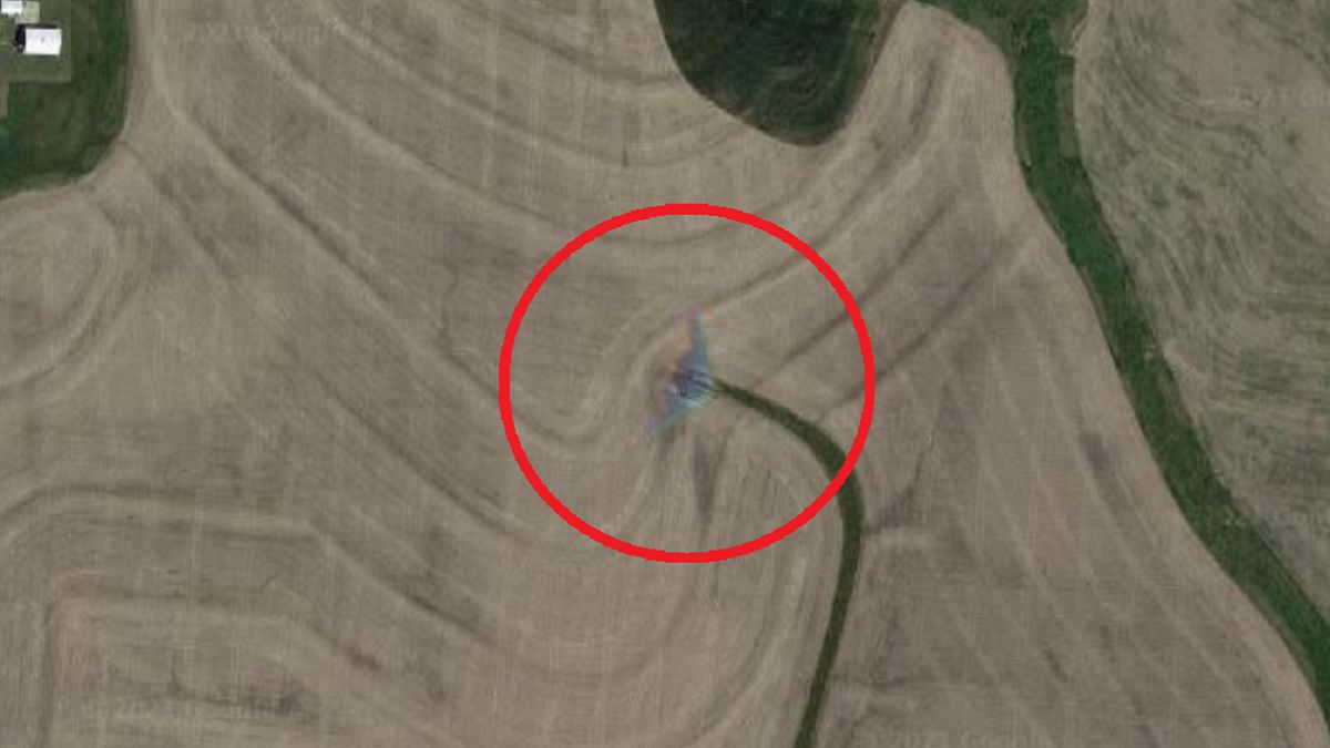 Bombowiec na mapach Google 