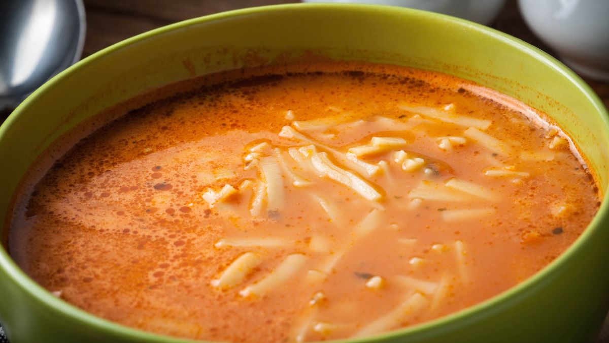 Sprawdź, jak podkręcić smak tradycyjnej pomidorówki