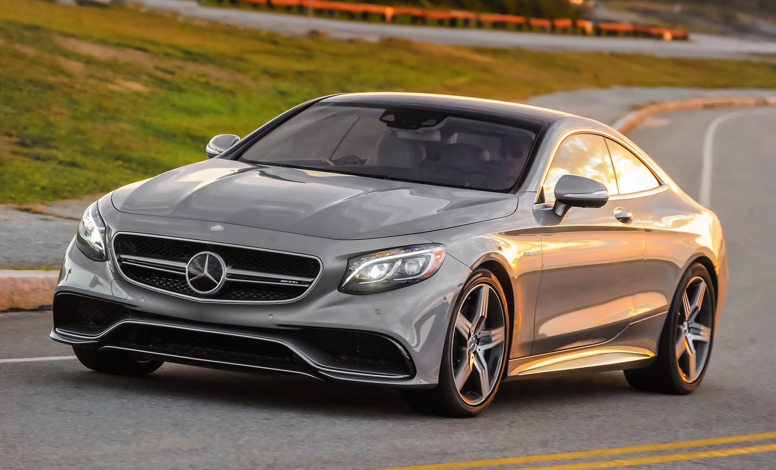 Mercedes-Benz S63 AMG i S550 Coupé w nowej galerii zdjęć 8