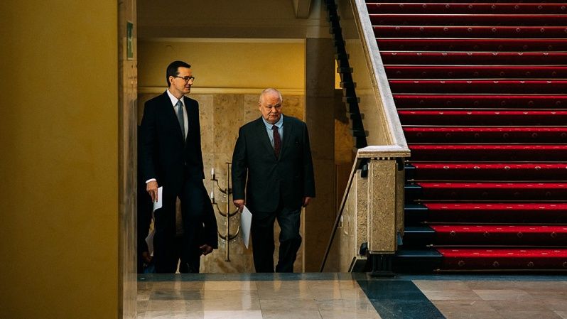 Kursy walut. RPP może w tym tygodniu obniżyć stopy procentowe. 