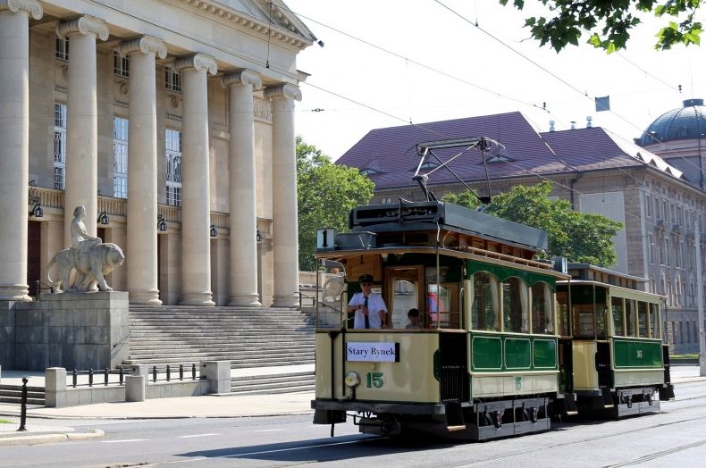 W Poznaniu można jeździć zabytkowymi tramwajami.