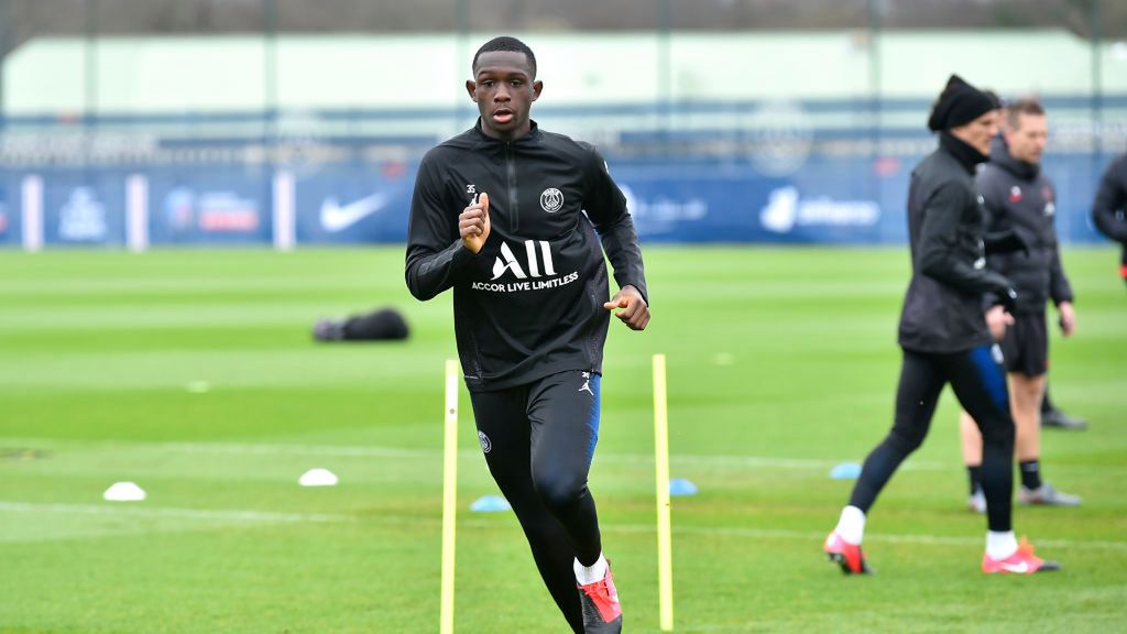 Getty Images / Aurelien Meunier - PSG / Na zdjęciu: Tanguy Kouassi