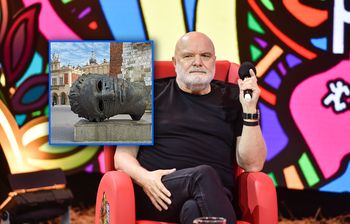 Andrzej Mleczko przeciw znanej rzeźbie w Krakowie. Padły wulgaryzmy