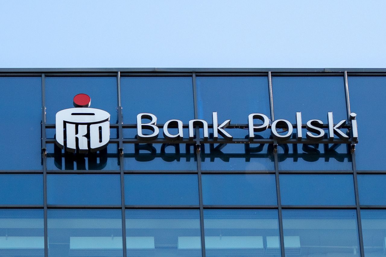 PKO BP wydał komunikat. "Ważne transakcje zrób wcześniej"