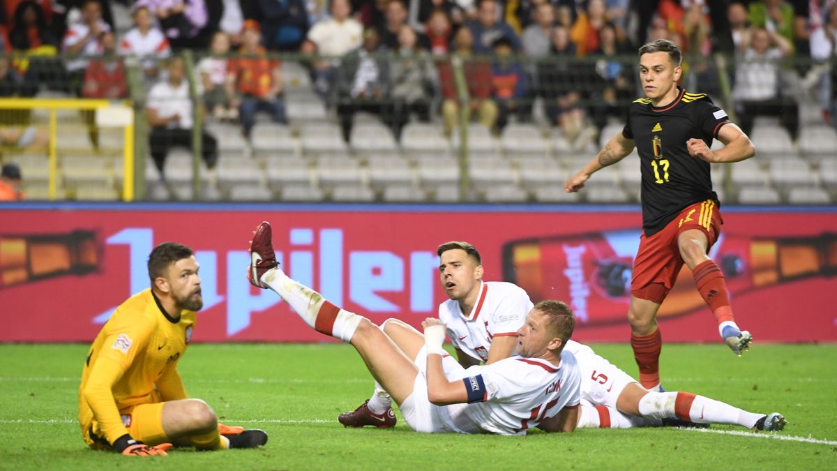 PAP / Andrzej Lange / Na zdjęciu: reprezentanci Polski i Leandro Trossard