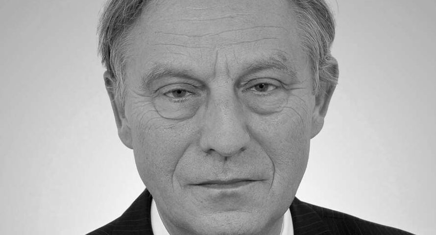 Nie żyje Krzysztof Piesiewicz. Współtworzył filmy Kieślowskiego
