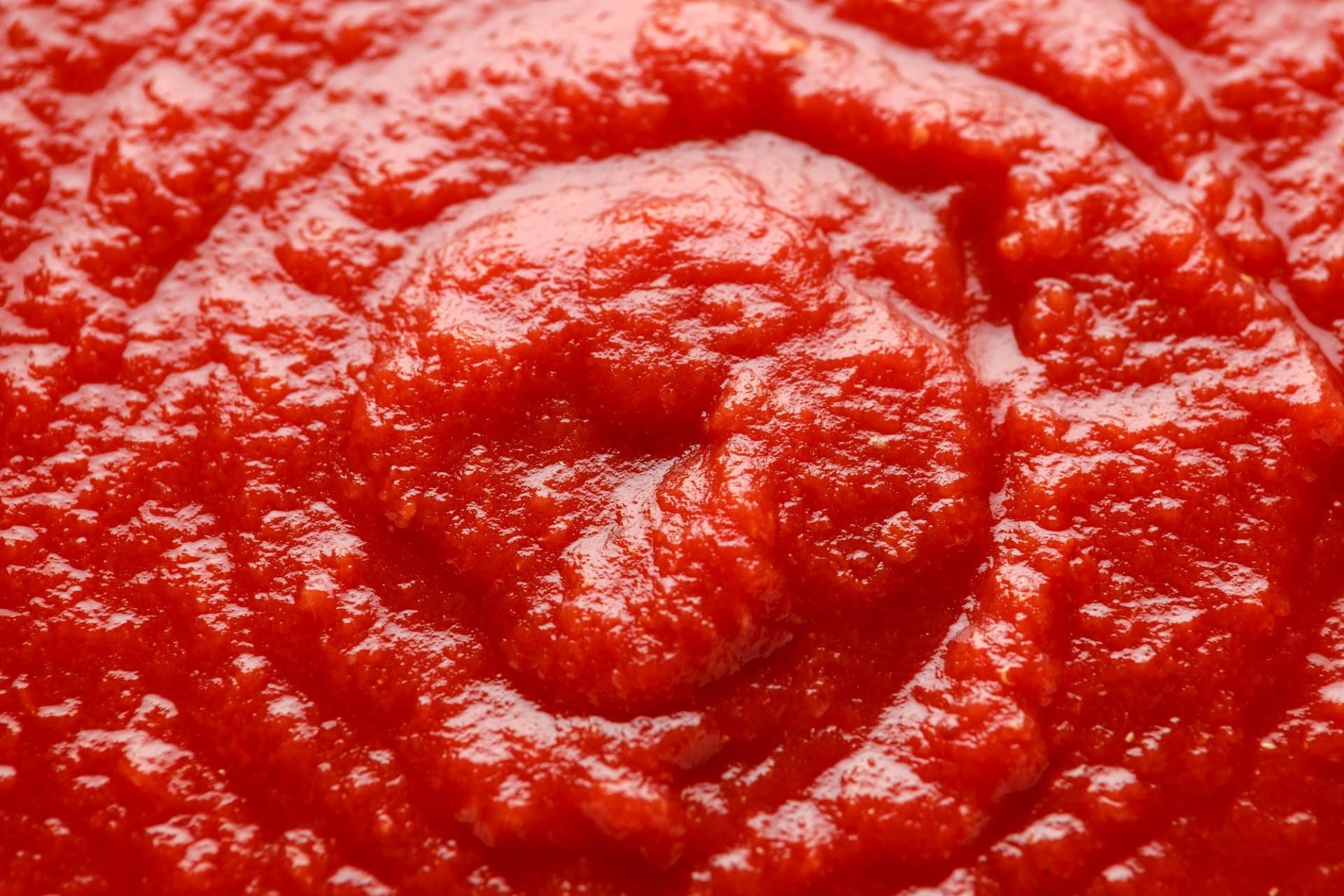 Zawarty w pomidorach likopen jest silnym przeciwutleniaczem. Może zapobiegać chorobom serca i nowotworom