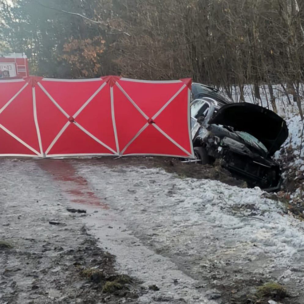 W wypadku drogowym zginął proboszcz parafii w Chmielku