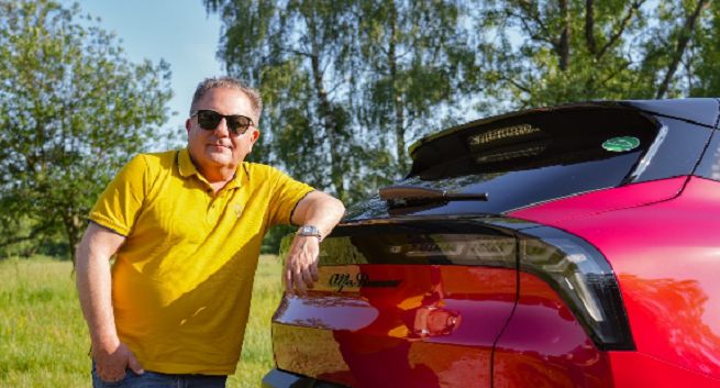 Robert Makłowicz w Alfie Romeo