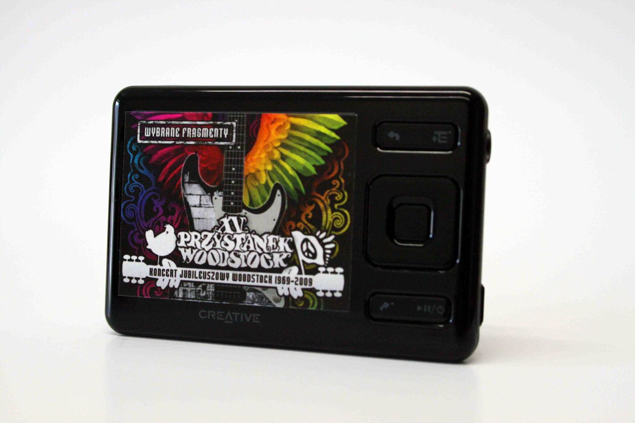 Odtwarzacze Creative z logo festiwalu Woodstock