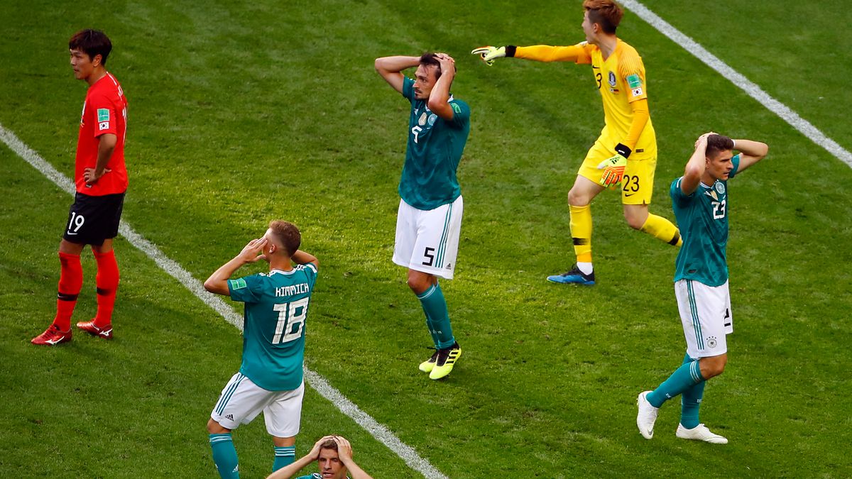 PAP/EPA / DIEGO AZUBEL  / Na zdjęciu: piłkarze reprezentacji Niemiec