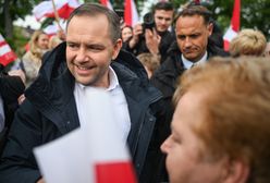 Afera zaszkodzi Nawrockiemu? Jest sondaż