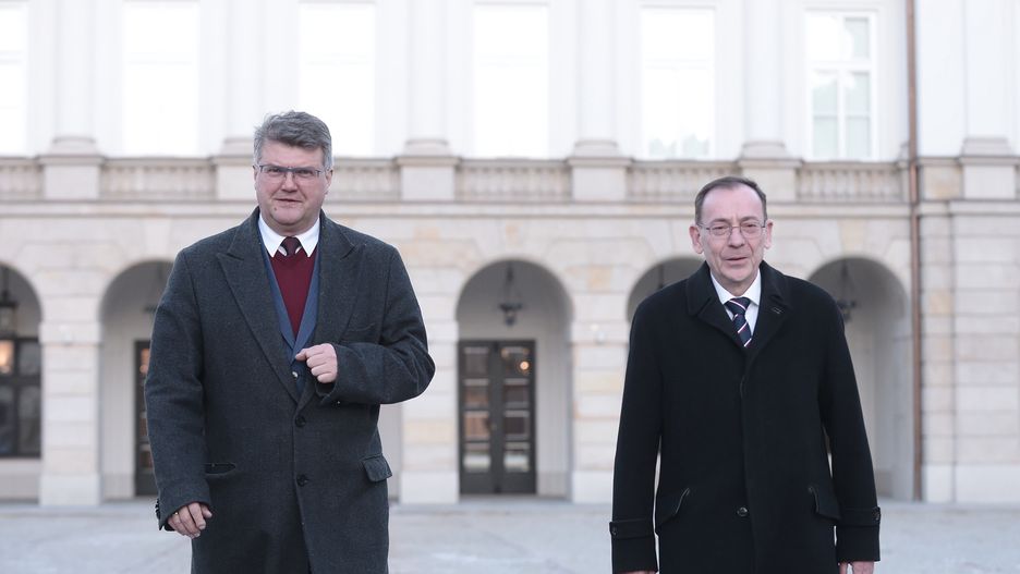 Mariusz Kamiński i Waciej Wąsik zostali zatrzymani we wtorek wieczorem w Pałacu Prezydenckim