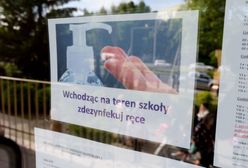 Nauczanie hybrydowe. Zmiany dla uczniów szkół średnich i wyższych