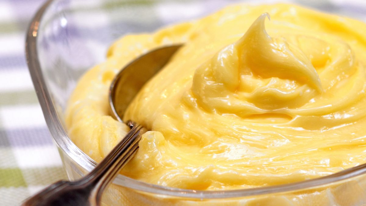 Jak zrobić idealny sos do sałatki jarzynowej? 