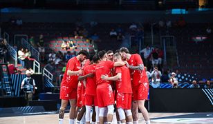 Polacy zagrają w trzech paskach. Adidas zastąpił polską markę