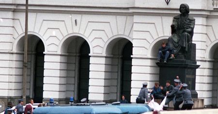 Rocznica wyborów 4 czerwca 1989 r. Tak wyglądała Warszawa 31 lat temu [ZDJĘCIA]