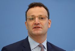 Koronawirus. Niemcy. Szef federalnego resortu zdrowia Jens Spahn został opluty