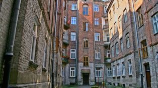 Kamienice z dwóch brzegów Wisły zabytkami. Powstały w przedwojennej Warszawie