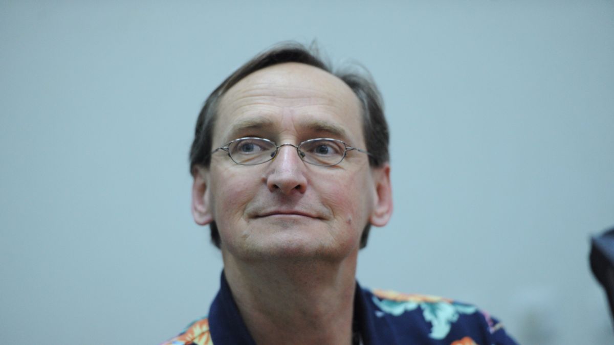 Wojciech Cejrowski
Marcin Bielecki
cejrowski, Podr�nik, portet, Wojciech Cejrowski