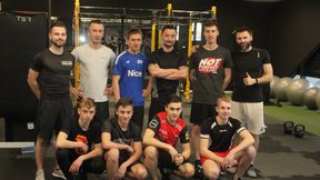 Żużel. Trenują ostro, by później jechać OSTROpoSWOJE. Weterani się nie oszczędzają