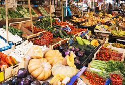 Ceny warzyw i owoców biją rekordy. Jak zaoszczędzić na zakupach?
