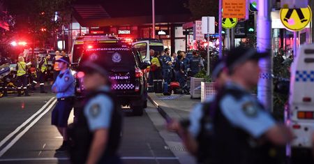 Policjantka sama powstrzymała nożownika z Sydney. "Nowa bohaterka Australii"